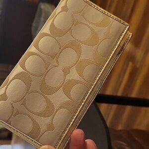 Coach Checkbook Wallet